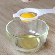 1PC Egg Yolk Separator Divider White Plastic Convenient Household Eggs Tool - Image 4