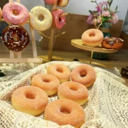 1pc 8.5cm Simulation Donuts Bread Fake Bread Cake Home Decor Display Wedding Sweet Decortions Photography Props NotSquishy Toy - Image 2