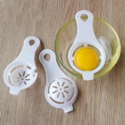 1PC Egg Yolk Separator Divider White Plastic Convenient Household Eggs Tool - Image 3